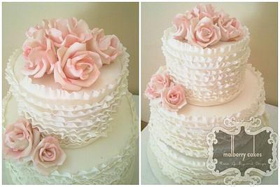 White ruffle cake - Cake by Malberry Cakes
