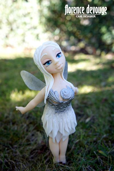 Away with the fairies collaboration - Cake by Florence Devouge