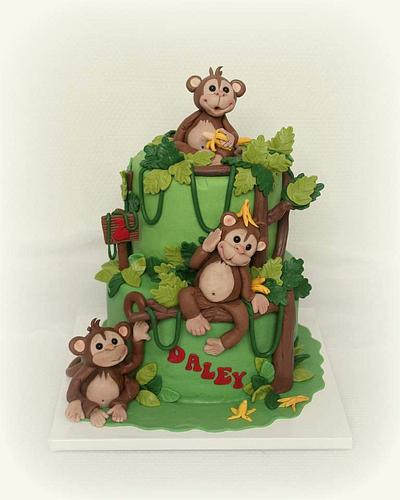 No monkey business  - Cake by Karen Dodenbier
