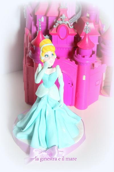 Cinderella cake topper - Cake by Ginestra