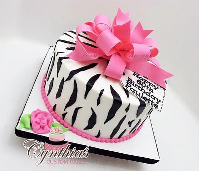 Hot pink bow - Cake by Cynthia Jones