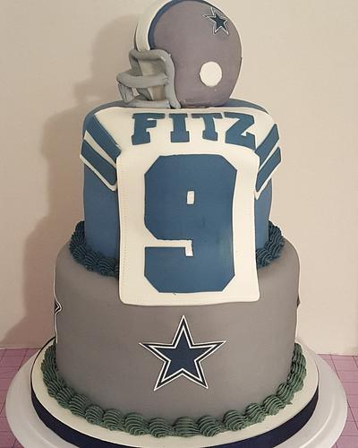 Dallas Cowboys Football Cake  - Cake by Tiffany DuMoulin