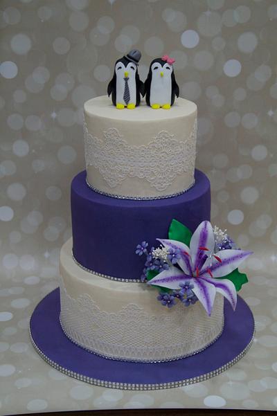 "Wedding Penguins " - Cake by Nidhi Patel Sharma 