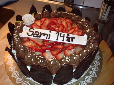 Birthdaycake - Cake by helenfawaz91