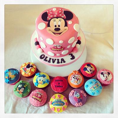 Minnie Mouse! - Cake by Emma lewis