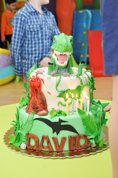 T-rex cake - Cake by MySweetCorner