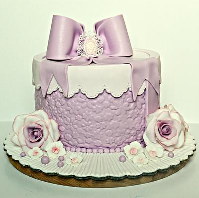 Gift box cake - Cake by benyna