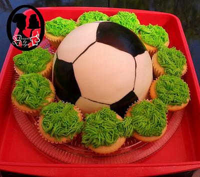 Mini soccer ball cake and cupcakes - Cake by Dessert By Design (Krystle)