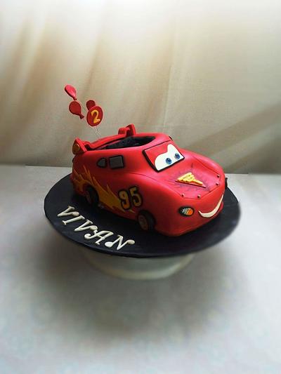 Another McQueen - Cake by Minna Abraham
