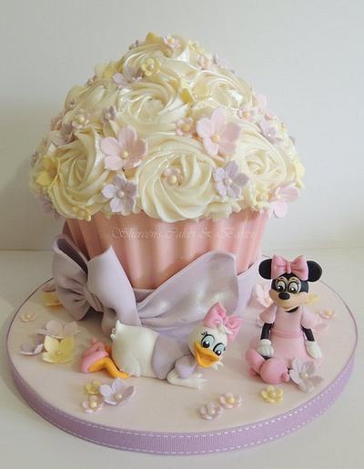 Disney Giant Cupcake - Cake by Shereen