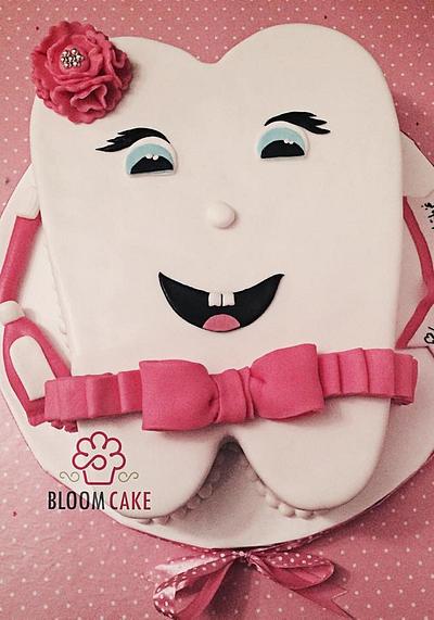 Tooth cake - Cake by Bloom cake by rasha