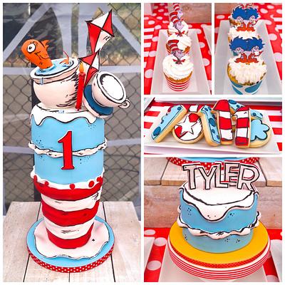 Cat in the Hat - Cake by CalamityCakes