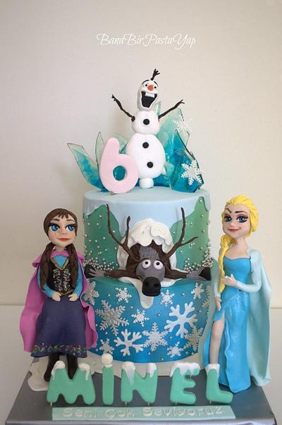 Frozen 3 - Cake by BanaBirPastaYap
