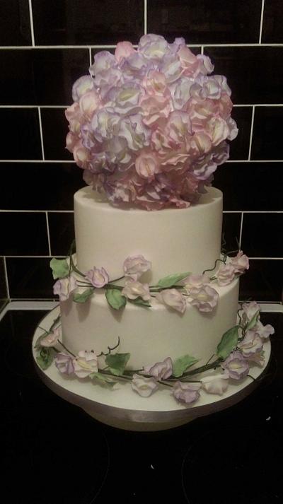 Sweetpea - Cake by Little Cakes Of Art