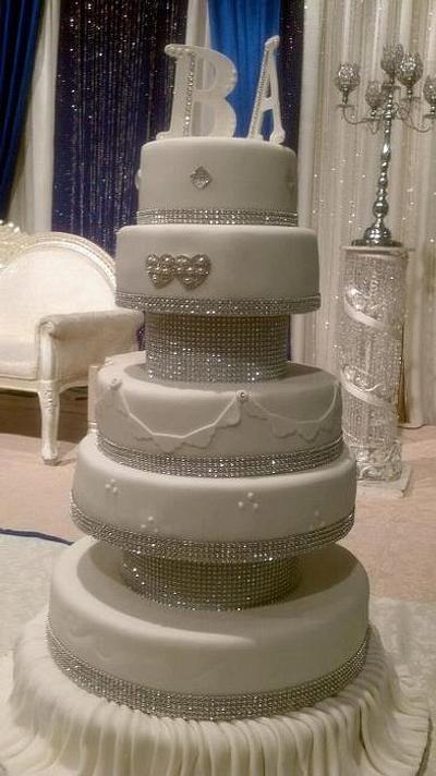 wedding!!!!!!! - Cake by DeliciasGloria