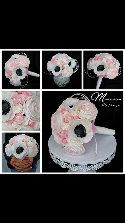 Wafer paper bouquet  - Cake by Cindy Sauvage 
