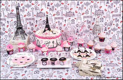 Paris sweet table - Cake by Esperimenti di Zucchero