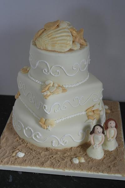 A beach wedding - Cake by Justine