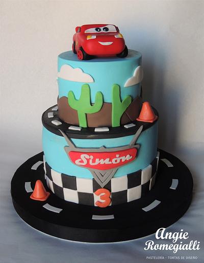 Cars - Rayo McQueen - Cake by angieromegialli