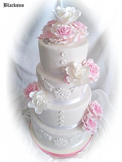 My first 4-tier wedding cake - Cake by Zuzana Kmecova