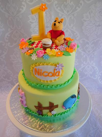 Winnie the Pooh's Picnic - Cake by Michelle