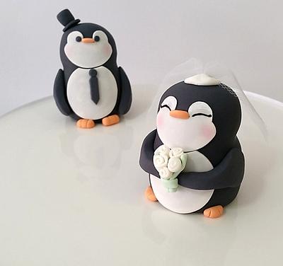 Penguin wedding cake toppers - Cake by Baked by Sunshine