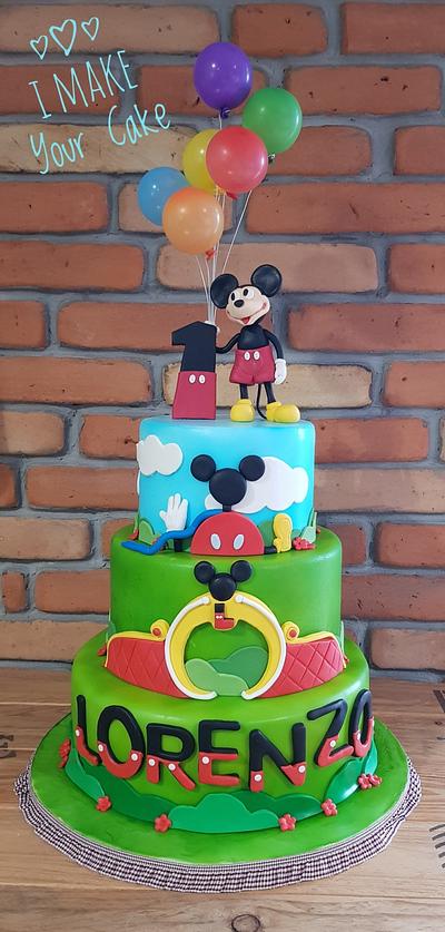 Mickey Mouse - Cake by Sonia Parente