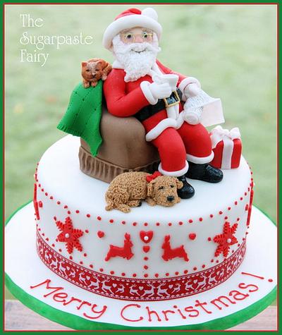 He's checking it twice... - Cake by The Sugarpaste Fairy