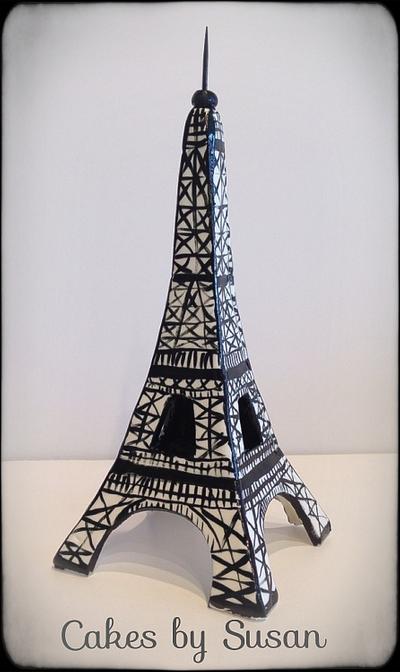 Eiffel Tower cake topper - Cake by Skmaestas