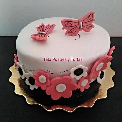 Torta mariposas - Cake by Tata Postres y Tortas