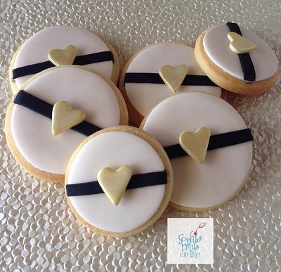 Wedding cookies - Cake by Sophia Mya Cupcakes (Nanvah Nina Michael)
