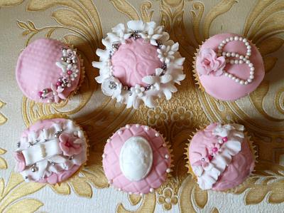 Frills and Flowers Cupcakes - Cake by Jodie Taylor