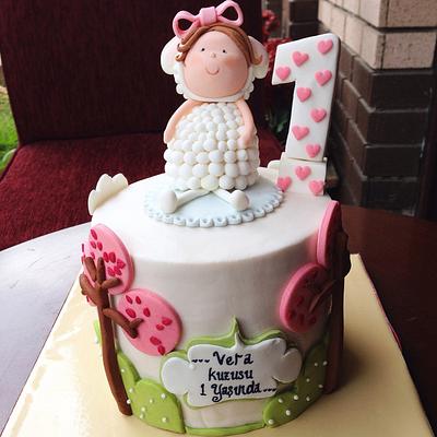 Cute and white cake - Cake by Cake Lounge 