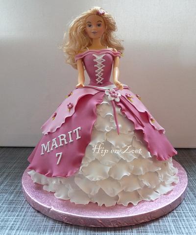 Barbie doll cake - Cake by Bianca