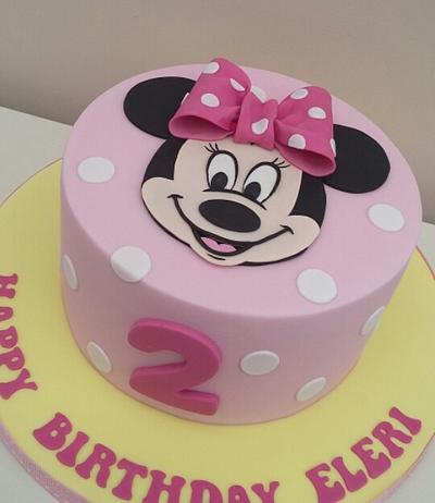 Minnie Mouse - Cake by The Buttercream Pantry