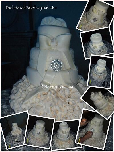 GLAMOUR WEDDING CAKE - Cake by Pastelesymás Isa