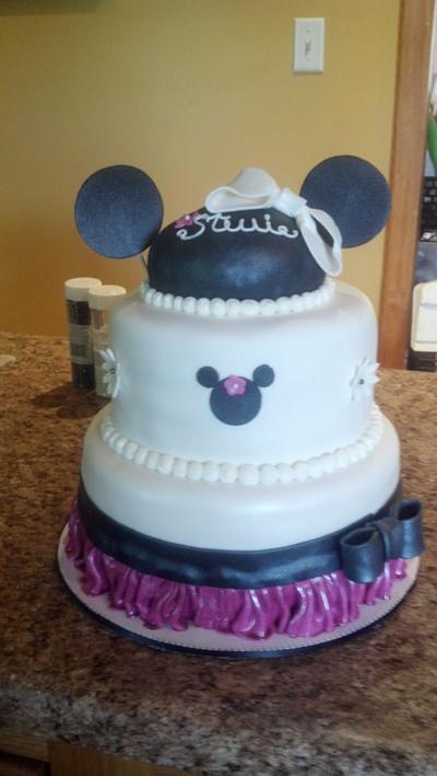 Minnie! - Cake by Nikki 