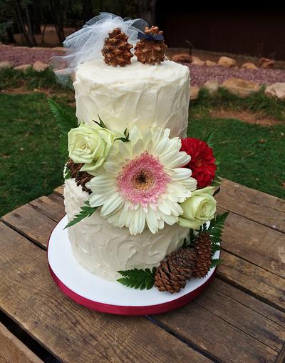 Rustic Country Wedding - Cake by Kendra's Country Bakery
