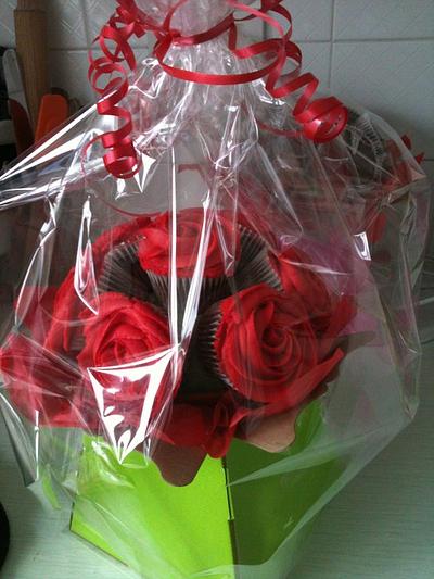 cupcake bouquet  - Cake by yvonne