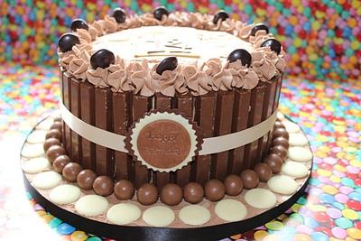 Chocolate Overload! - Cake by Carolyn