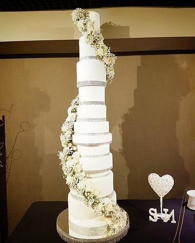 Wedding Cake - Cake by Sweet Frank's