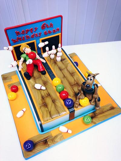 Scooby & Shaggy Go Bowling. - Cake by CAKEMODA