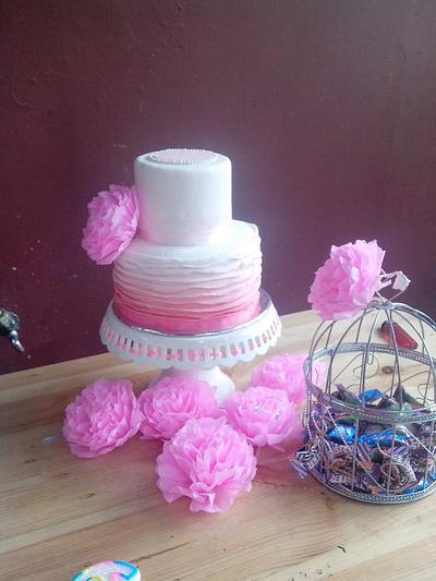 1st ruffle cake - Cake by Astried