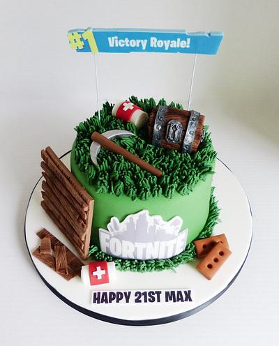 Fortnite Victory Royale cake - Cake by Angel Cake Design