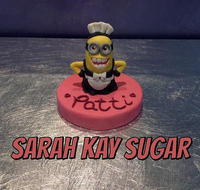My lady Minion - Cake by Sarah Kay Sugar