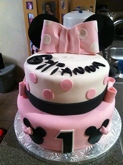 Minnie Mouse Cake - Cake by brooklyncakes