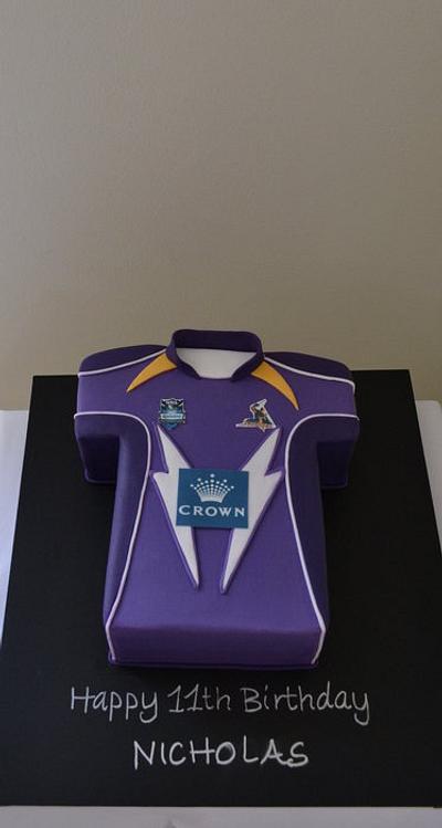 Melbourne storms birthday cake - Cake by Sue Ghabach