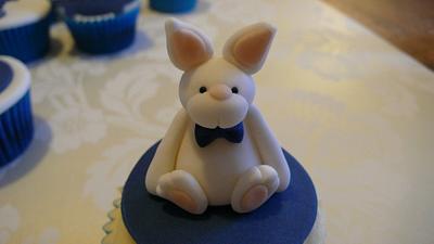 Sugarpaste bunny  - Cake by Jip's Cakes