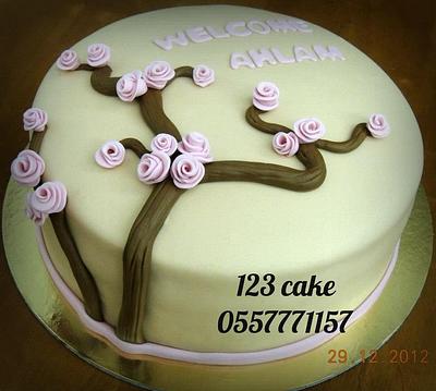elegant cake - Cake by Hiyam Smady