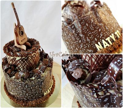 Chocolate cake - Guitar  - Cake by iaacakes